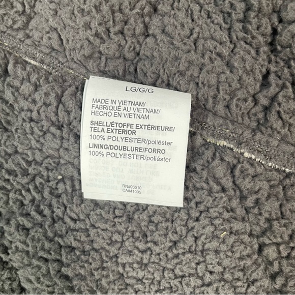 New Under Armour Women's Rut Windproof Jacket UA Barren Camo 1365594-999 - Picture 11 of 13